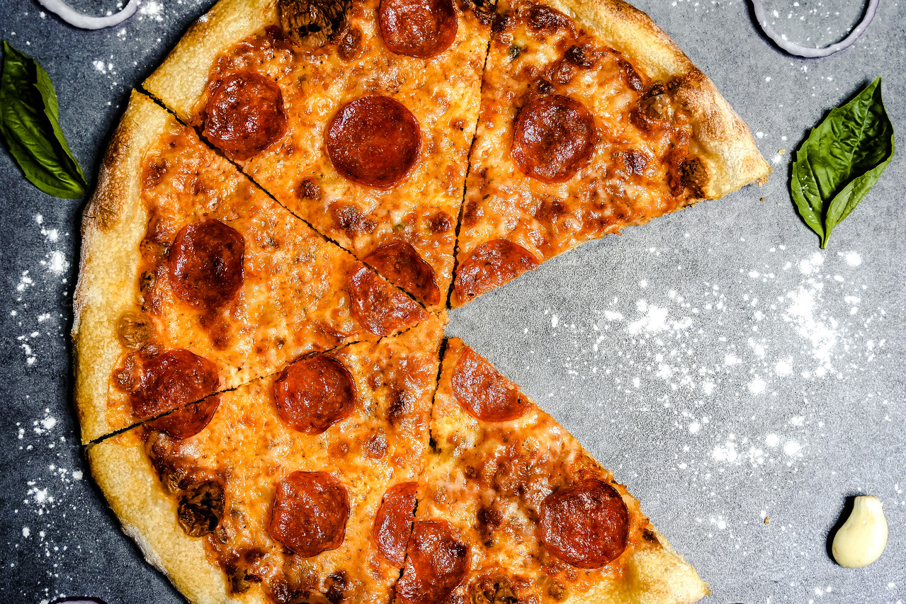 B-Side Pizza in Hotel Ziggy